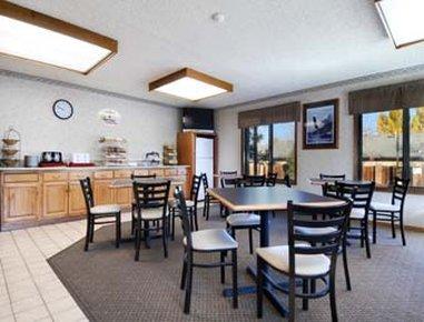 Super 8 By Wyndham Westminster Denver North Exterior photo
